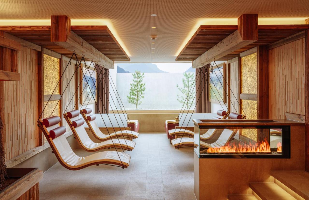Hirschen Wohlfuehlhotel Шоппернау Экстерьер фото